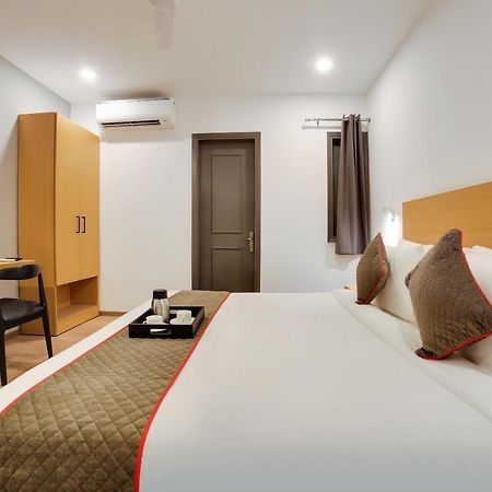 新德里 Oyo Townhouse 019 Anand Vihar酒店 外观 照片