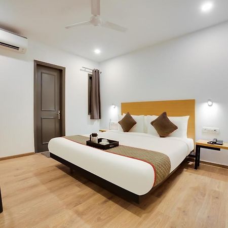 新德里 Oyo Townhouse 019 Anand Vihar酒店 外观 照片