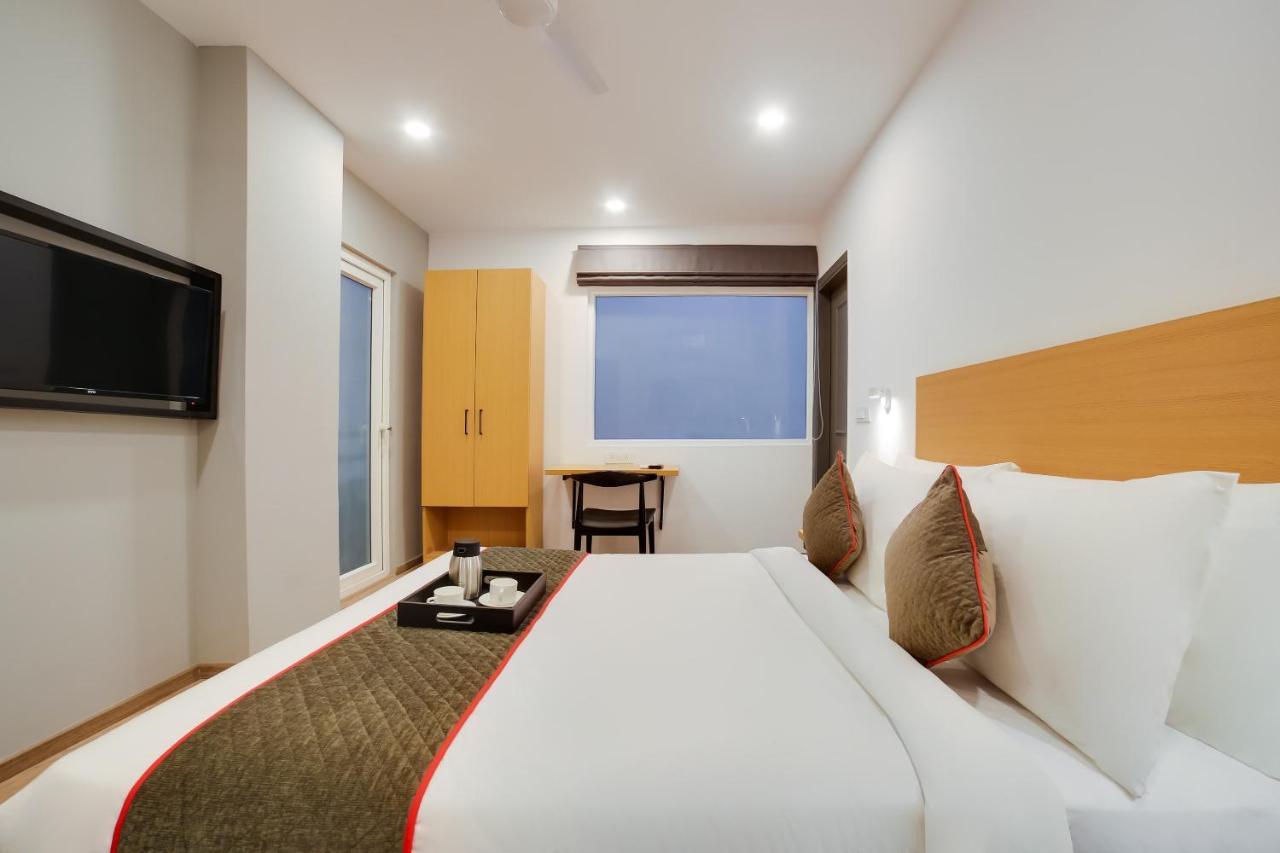 新德里 Oyo Townhouse 019 Anand Vihar酒店 外观 照片