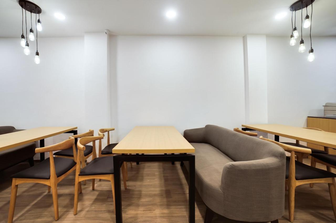 新德里 Oyo Townhouse 019 Anand Vihar酒店 外观 照片